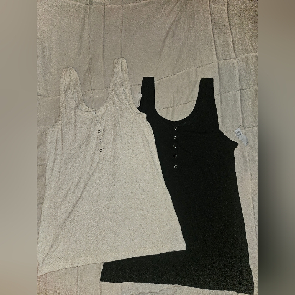 Aerie Women's Real Soft Tank Tops (2) NWT, Black And Oatmeal Colors, Size Large